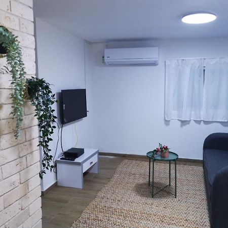 בית בלב הגולן Кацрин Экстерьер фото